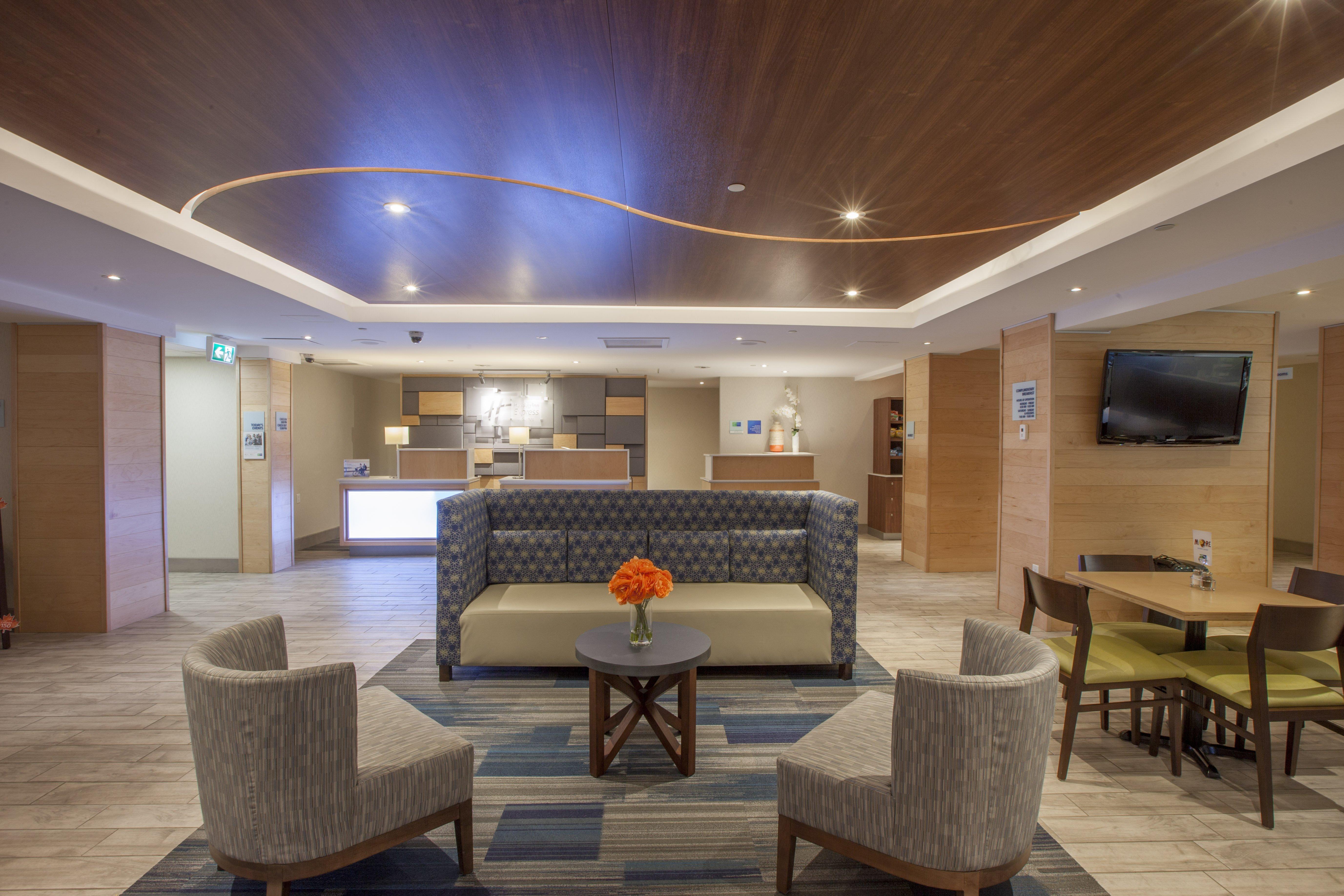 Holiday Inn Express Hotel & Suites Saint John Harbour Side By Ihg Екстер'єр фото